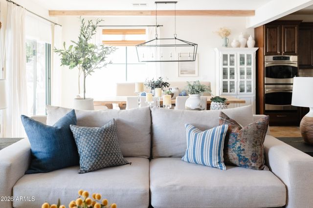 1777 W OCOTILLO Road 29, Chandler, AZ 85248