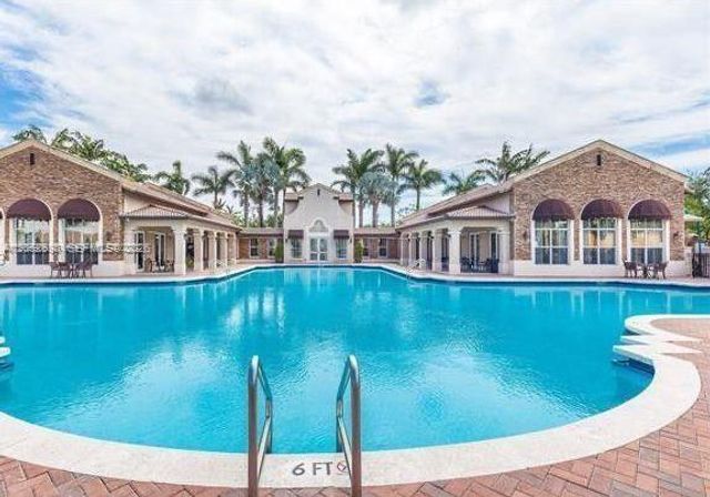 1398 NE 33rd Ave 108-25, Homestead, FL 33033