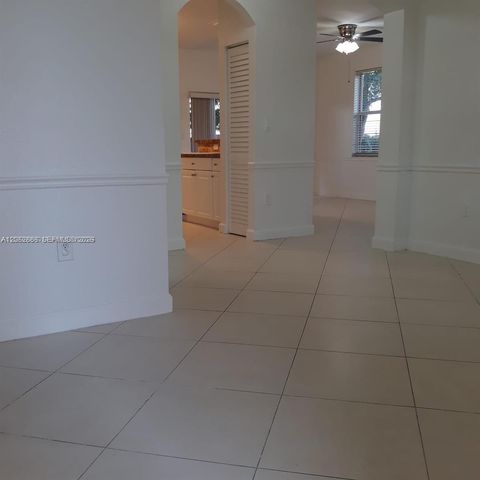 1398 NE 33rd Ave 108-25, Homestead, FL 33033