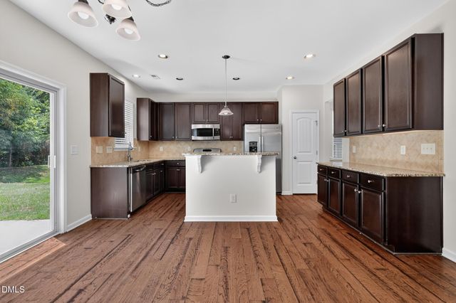 73 Genoa Lane, Clayton, NC 27527