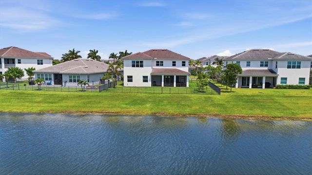 5669 Liberty Lane, Westlake, FL 33470