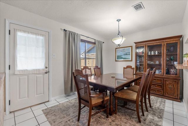 10114 Roseberry Drive, La Porte, TX 77571