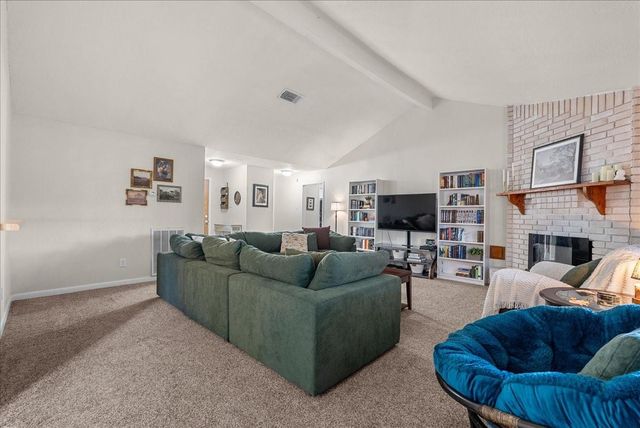 10114 Roseberry Drive, La Porte, TX 77571