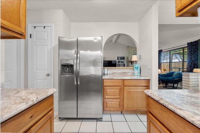 10114 Roseberry Drive, La Porte, TX 77571