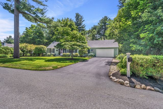 6 W Parish Dr, Andover, MA 01810