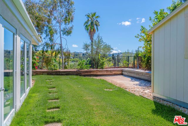 4715 Burgundy Road, Woodland Hills (los Angeles), CA 91364