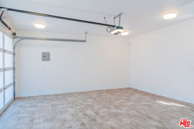 4715 Burgundy Road, Woodland Hills (los Angeles), CA 91364