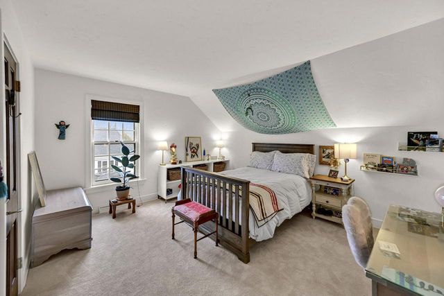 9944 N Lamplighter LANE, Mequon, WI 53092