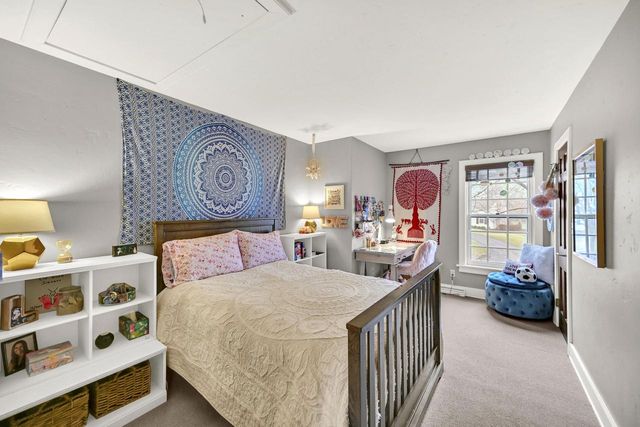 9944 N Lamplighter LANE, Mequon, WI 53092