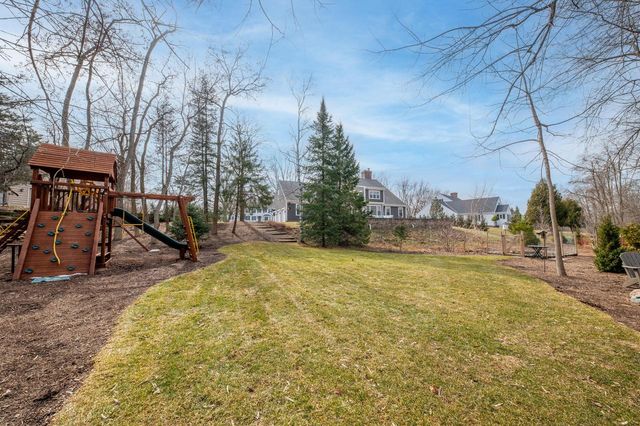 9944 N Lamplighter LANE, Mequon, WI 53092