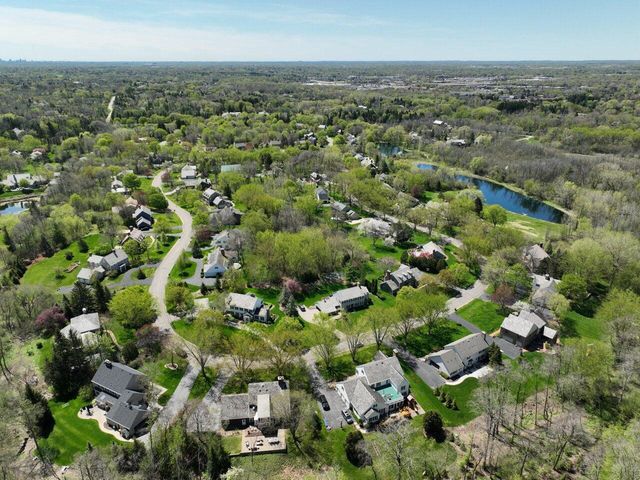 9944 N Lamplighter LANE, Mequon, WI 53092