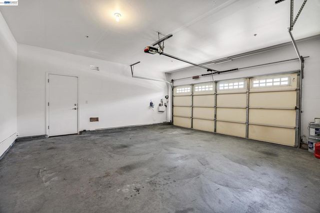 221 Dutra Vernaci Dr., Union City, CA 94587