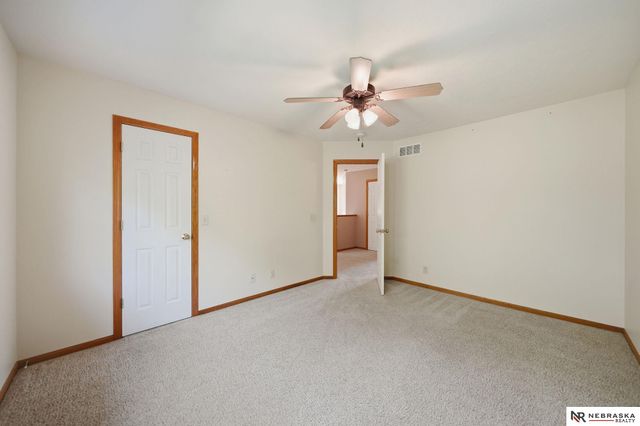 2011 Sawyer Place, Lincoln, NE 68505