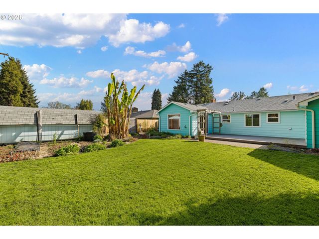 1666 EVERGREEN Dr, Eugene, OR 97404