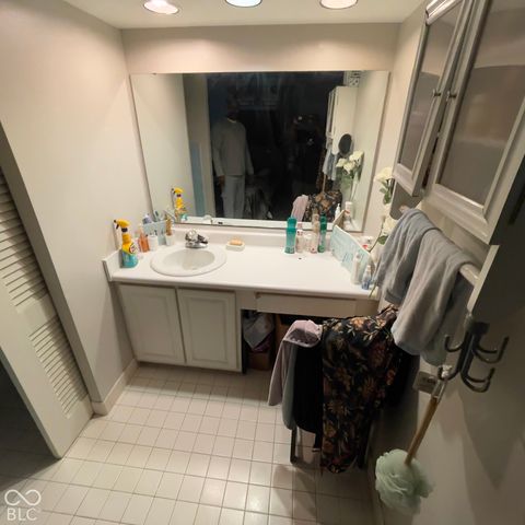 1961 Schwier Drive, Indianapolis, IN 46229