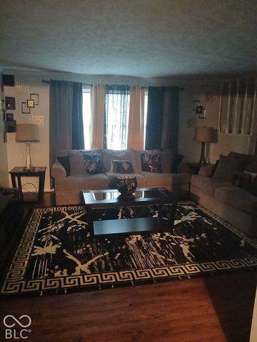 1961 Schwier Drive, Indianapolis, IN 46229