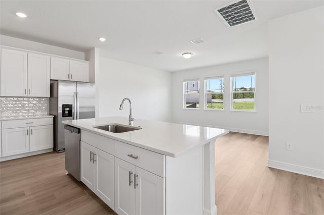 2280 HEN ROAD, Minneola, FL 34715