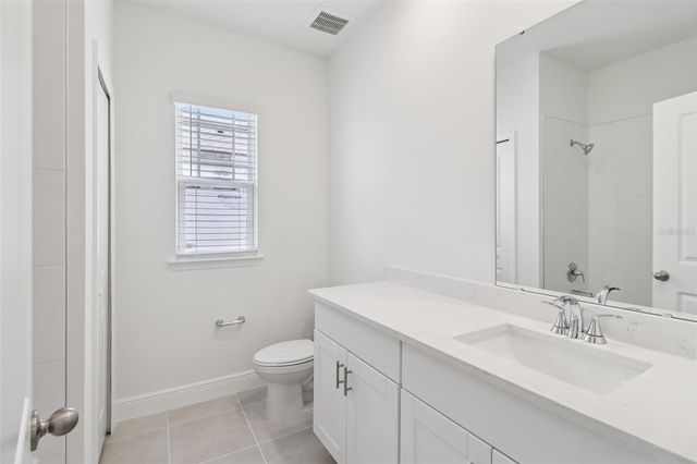 2280 HEN ROAD, Minneola, FL 34715
