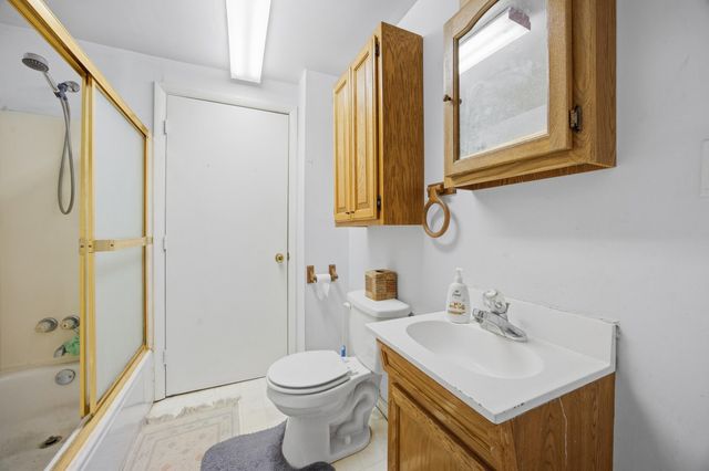 31 15th Street, Paris, KY 40361