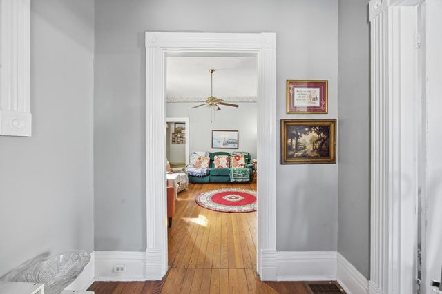 31 15th Street, Paris, KY 40361