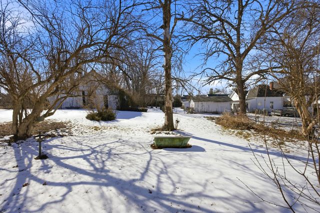 31 15th Street, Paris, KY 40361