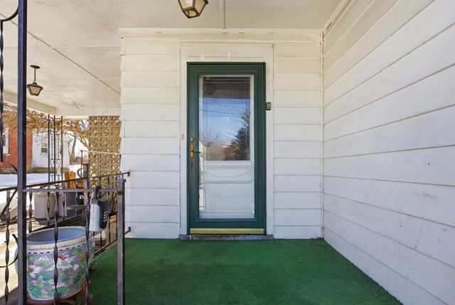 31 15th Street, Paris, KY 40361