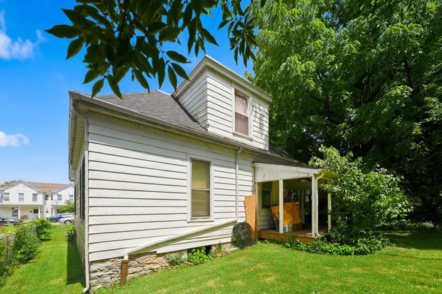 31 15th Street, Paris, KY 40361