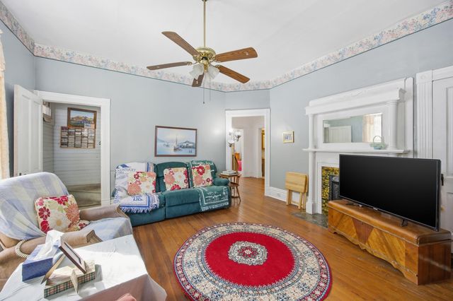 31 15th Street, Paris, KY 40361