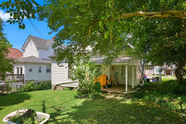 31 15th Street, Paris, KY 40361