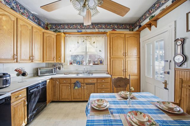 31 15th Street, Paris, KY 40361