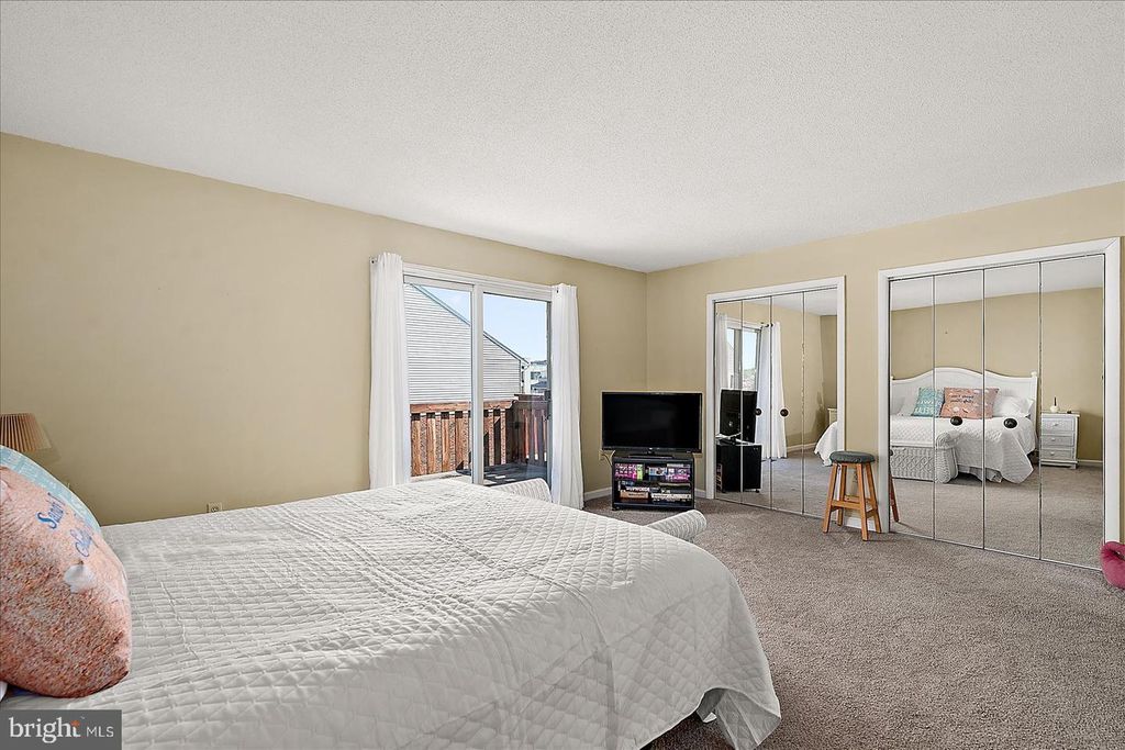 Image 29 of property listing at 102-G 120TH ST, Ocean City, MD 21842