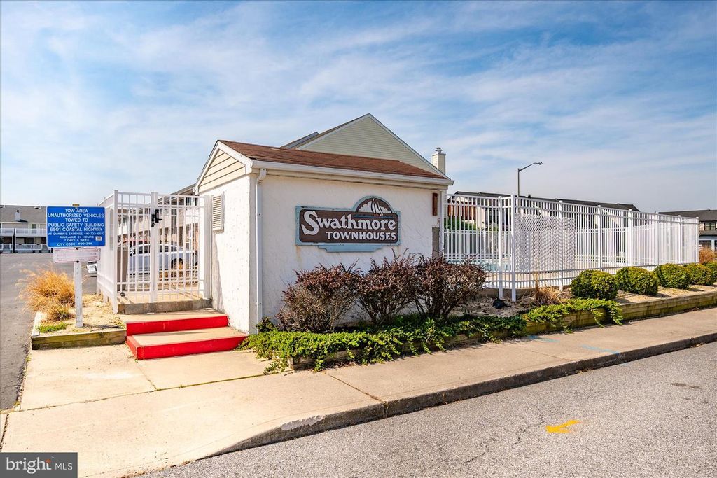 Image 4 of property listing at 102-G 120TH ST, Ocean City, MD 21842