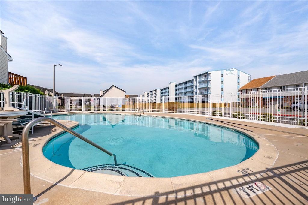 Image 54 of property listing at 102-G 120TH ST, Ocean City, MD 21842