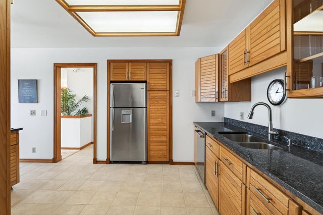 55 Interlachen Drive, Tonka Bay, MN 55331