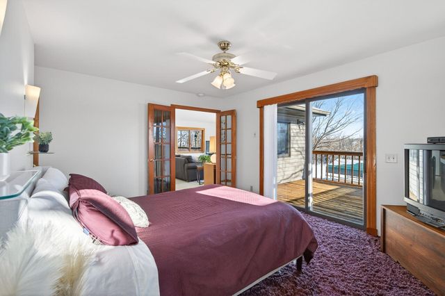 55 Interlachen Drive, Tonka Bay, MN 55331