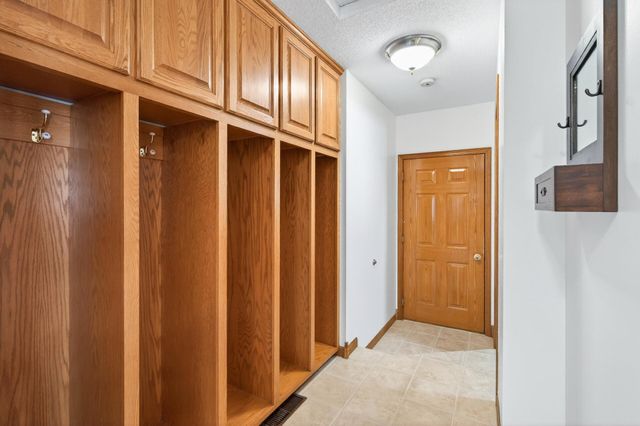 55 Interlachen Drive, Tonka Bay, MN 55331