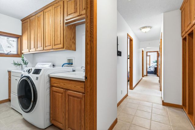 55 Interlachen Drive, Tonka Bay, MN 55331