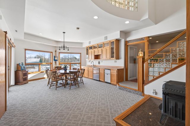 55 Interlachen Drive, Tonka Bay, MN 55331