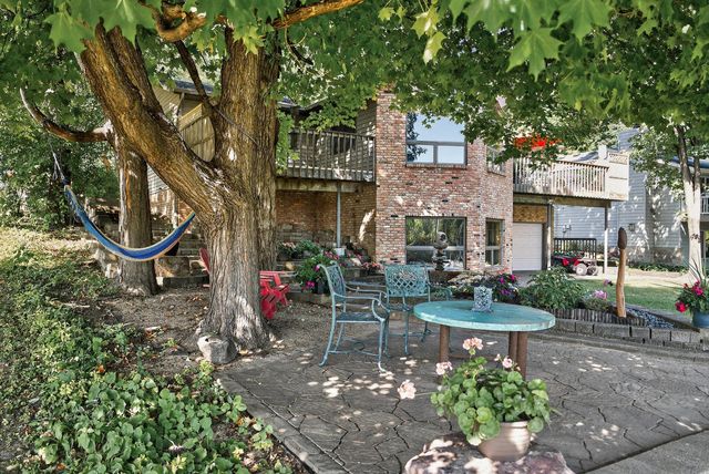 55 Interlachen Drive, Tonka Bay, MN 55331