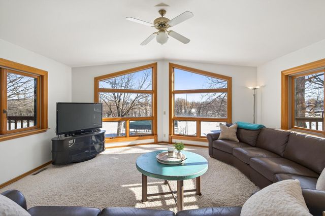 55 Interlachen Drive, Tonka Bay, MN 55331