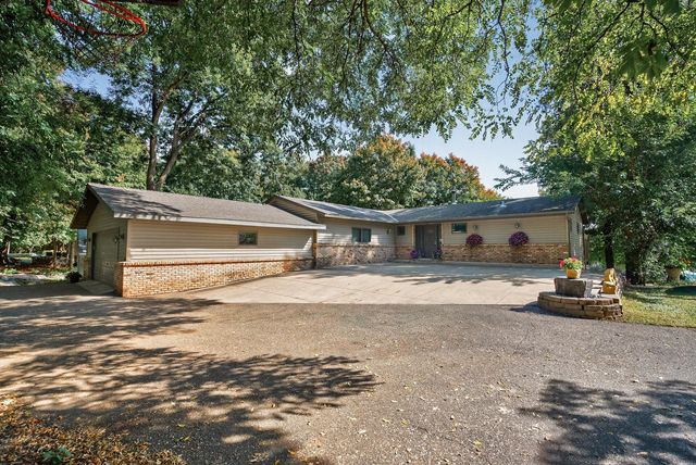 55 Interlachen Drive, Tonka Bay, MN 55331