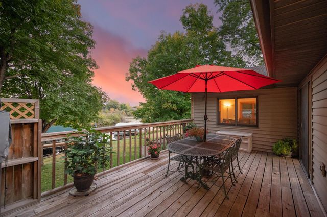 55 Interlachen Drive, Tonka Bay, MN 55331