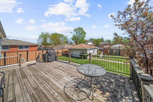 1329 Buffalo Avenue, Calumet City, IL 60409
