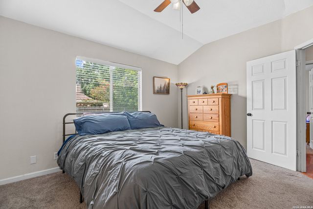 7900 FOREST XING, Live Oak, TX 78233
