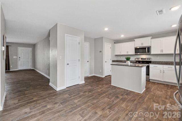 405 Bennington Drive, Stanley, NC 28164