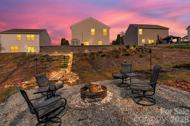 405 Bennington Drive, Stanley, NC 28164