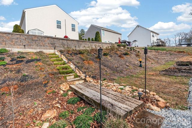 405 Bennington Drive, Stanley, NC 28164