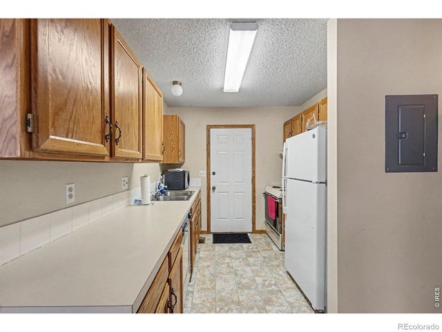 1566 W 29th Street, Loveland, CO 80538
