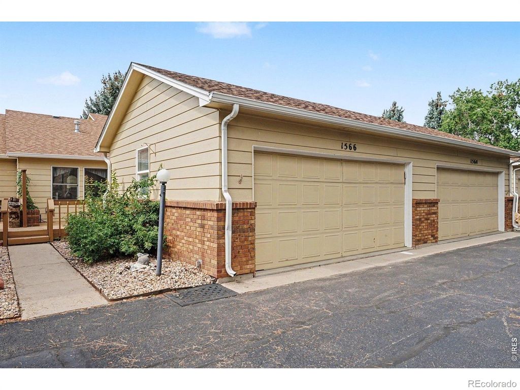 1566 W 29th Street, Loveland, CO 80538