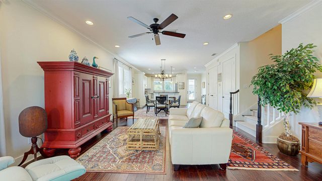 200 12th St, St Augustine, FL 32080